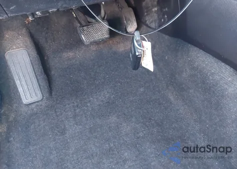 2018 Toyota Rav4 Xle z USA, uszkodzony, nr VIN 2T3WFREV6JW442859